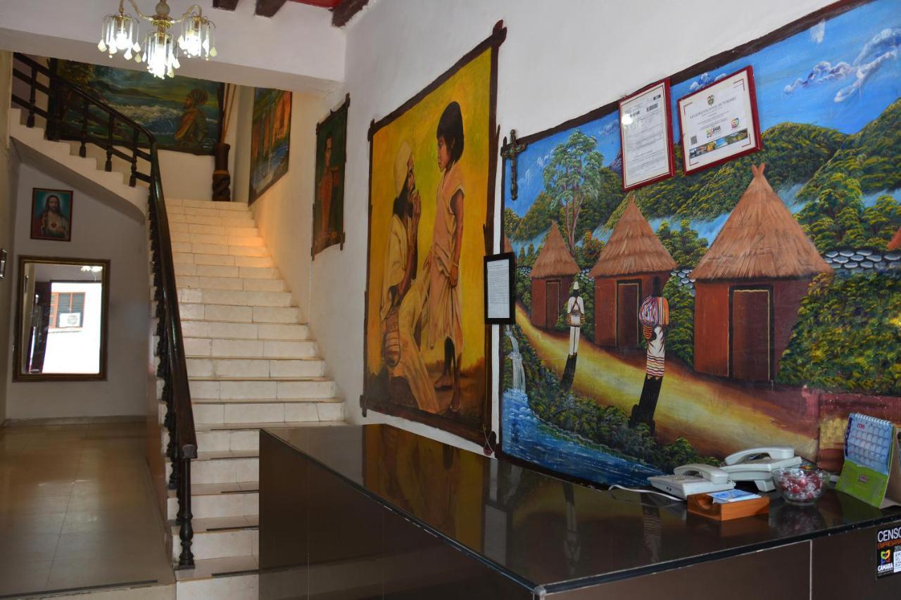 Hotel Andalucia Inn Santa Marta  Buitenkant foto