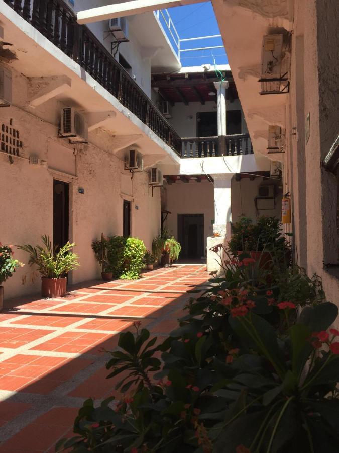 Hotel Andalucia Inn Santa Marta  Buitenkant foto
