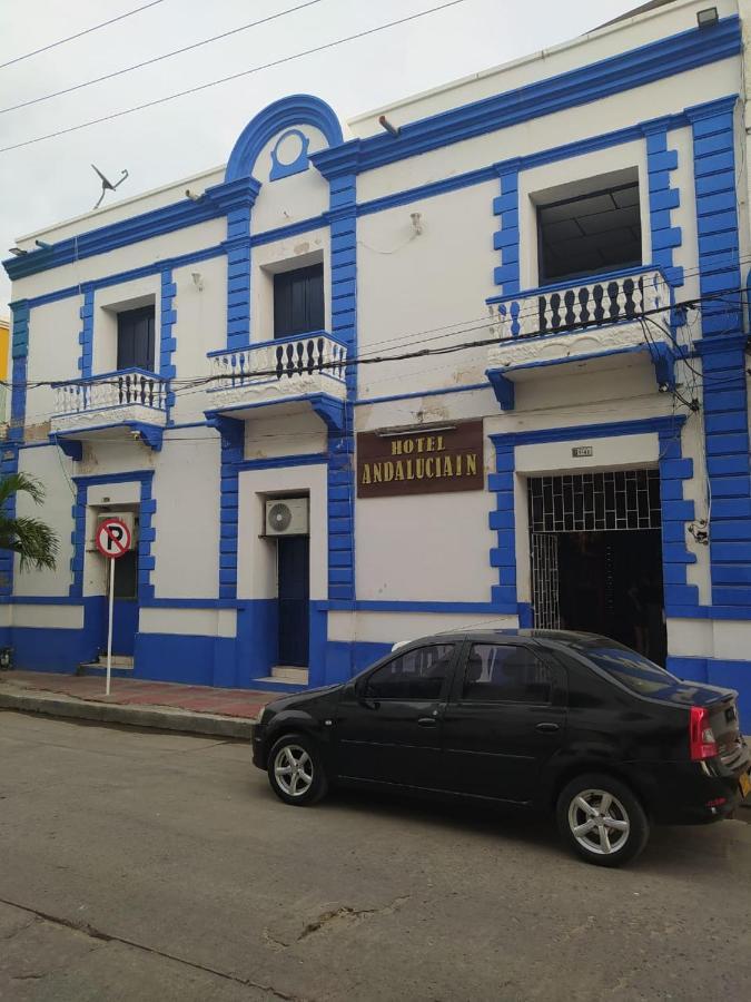 Hotel Andalucia Inn Santa Marta  Buitenkant foto