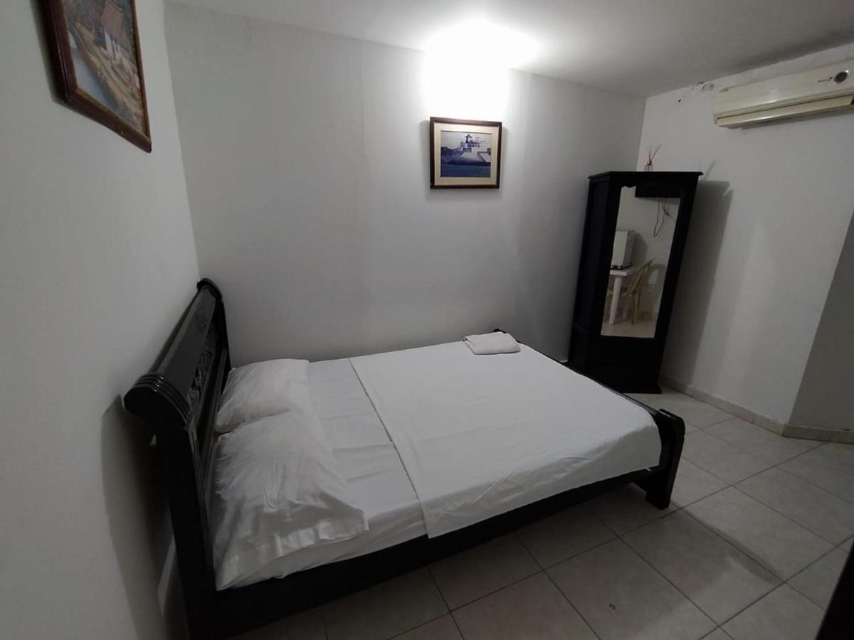 Hotel Andalucia Inn Santa Marta  Buitenkant foto