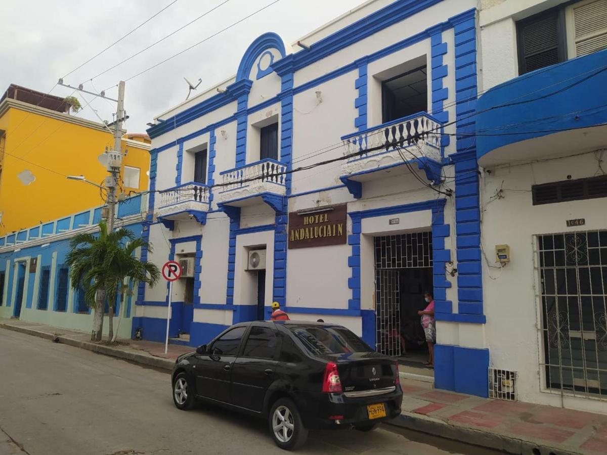 Hotel Andalucia Inn Santa Marta  Buitenkant foto